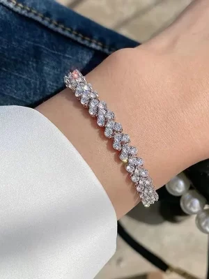 Sublime Orbit Accent Bracelet